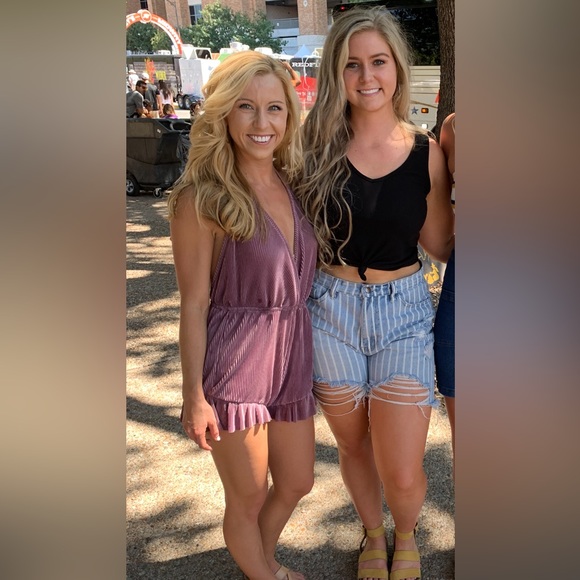 Romper - Picture 1 of 3